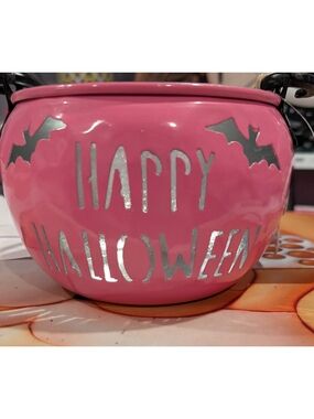 New Goblin & Ghoul Pink Halloween Candy Bucket